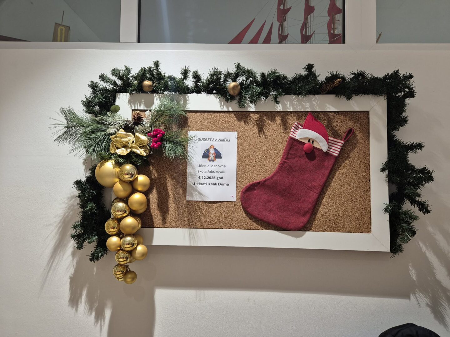 8e168ca8-3a52-495b-a3bf-3cd57d44754e