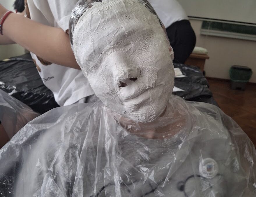 Face, no fake